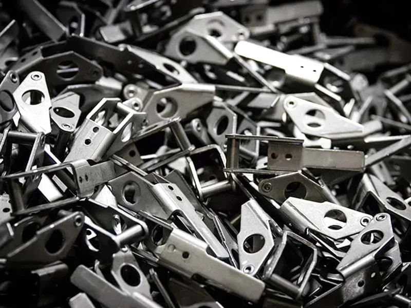 kravzik-machinery-metal-stamping-heavy-gauge-structural-links