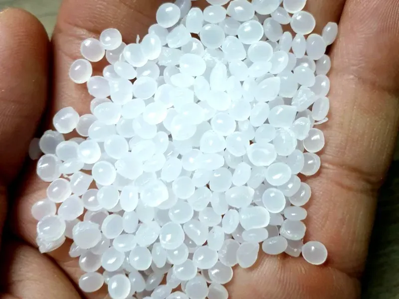 kravzik-lldpe-for-injection-molding