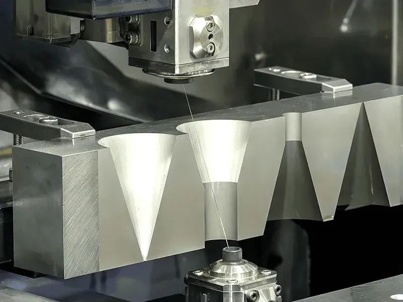 kravzik-wire-edm-taper-cutting-geometric-limits