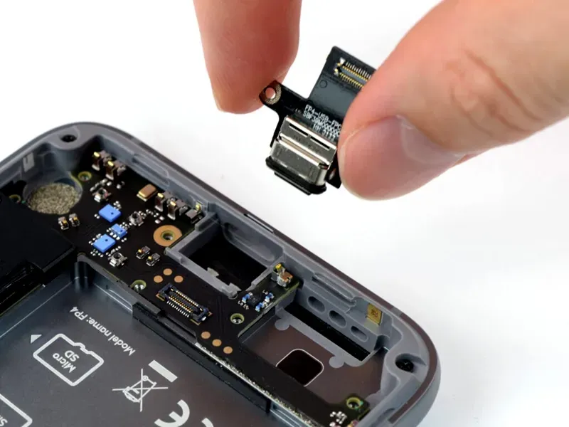 kravzik-electronics-connectivity-high-flow-lcp-connector-shells