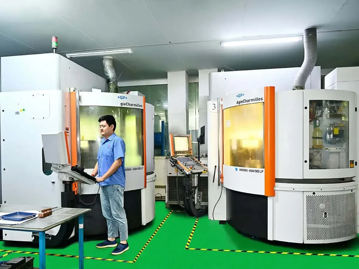 kravzik-mikron-high-speed-cnc-machining-center
